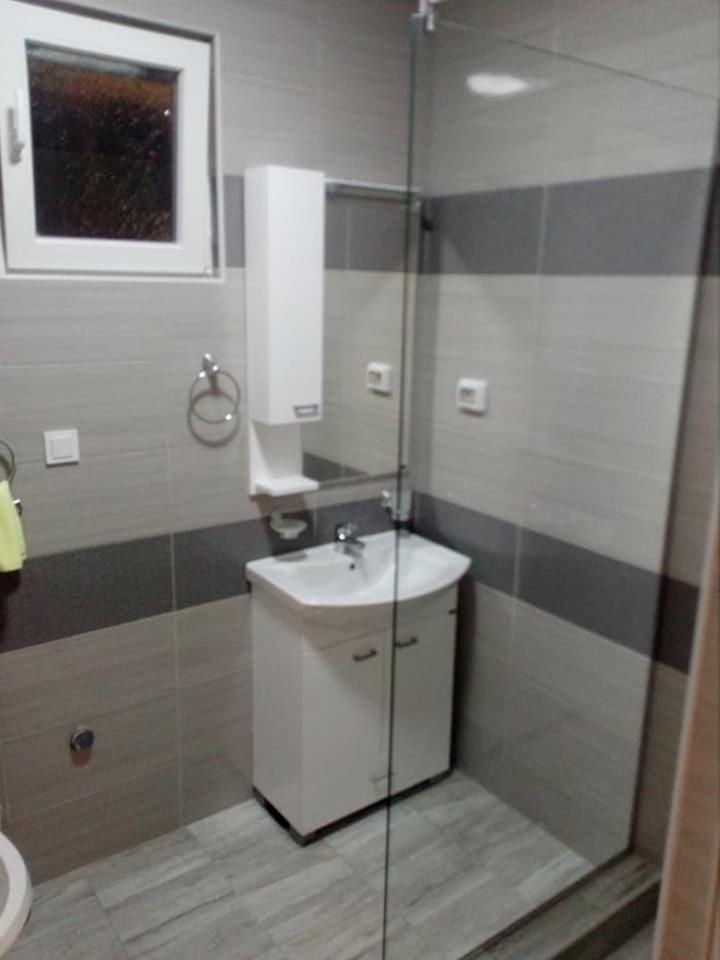 Apartmani M&V Sutomore Extérieur photo